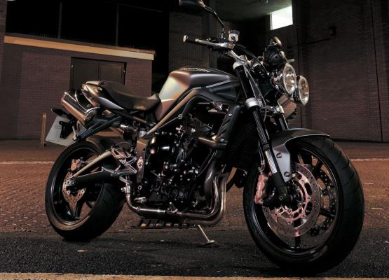 TRIUMPH Street triple R  Old Style