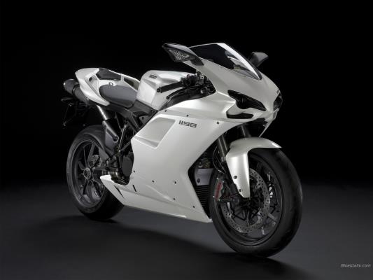 DUCATI 1198  Design Made in Italy